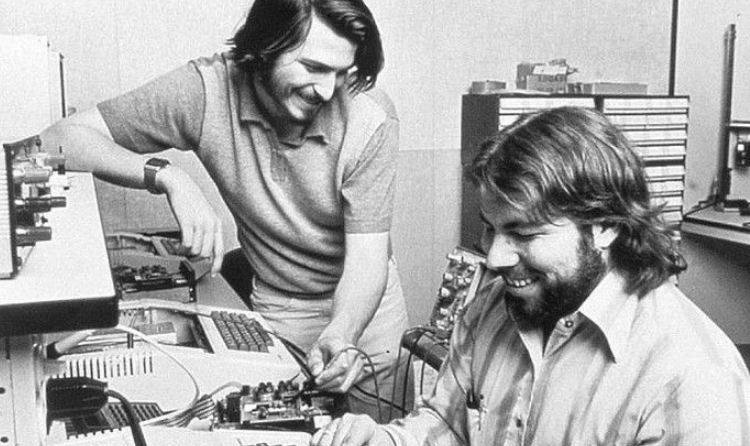 Gambar Wow Surat Lamaran Steve Jobs Dilelang! Begini lah Beberapa Poin Cerita Sang Legendaris 3 - SABDAMAYA.COM