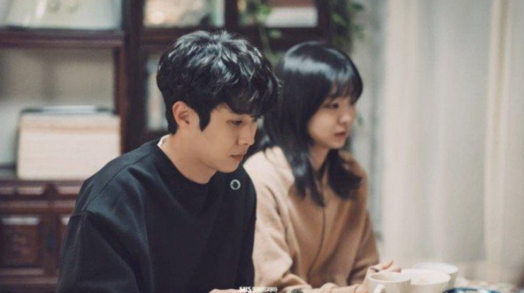 Pilih yang Mana : Rekomendasi Drama Korea Terbaru yang Ringan Bisa untuk Healing Feeling