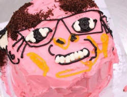 Berawal dari Iseng Membuat “Ugly Cake” Malah Dipuji Netizen