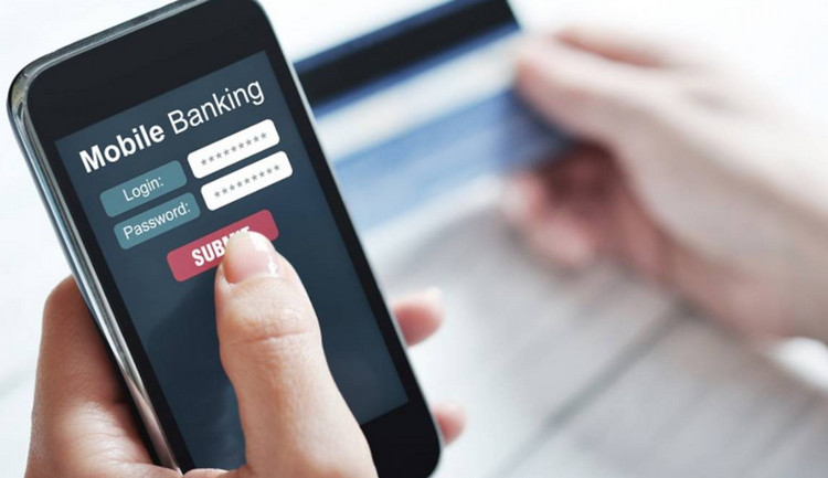 Tips Menggunakan E-Banking yang Aman